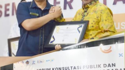 Kemenag Kota Baubau Peroleh Dua Penghargaan Kerja Terbaik