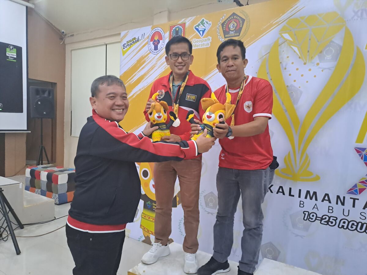Raih Medali Perak Pada Cabor Domino, PWI Sultra Catat Sejarah pada Ajang Porwanas