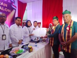Daftar di KPU Buton, Berlian Hadir Bawa Perubahan untuk Buton