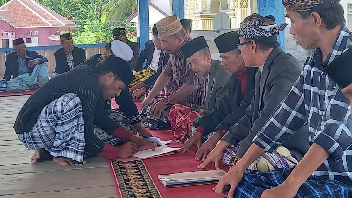 Matana Surumba Wabula dan Lapandewa Dukung Lembaga Adat Hasil Islah