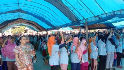 Dukungan Masyarakat Membludak, Paslon ASR-Hugua Gaungkan Program Unggulan di Buteng Dukungan Masyarakat Membludak, Paslon ASR-Hugua Gaungkan Program Unggulan di Buteng