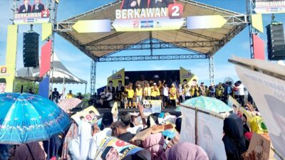 Ribuan Warga Hadiri Kampanye Akbar Berkawan di Pasarwajo