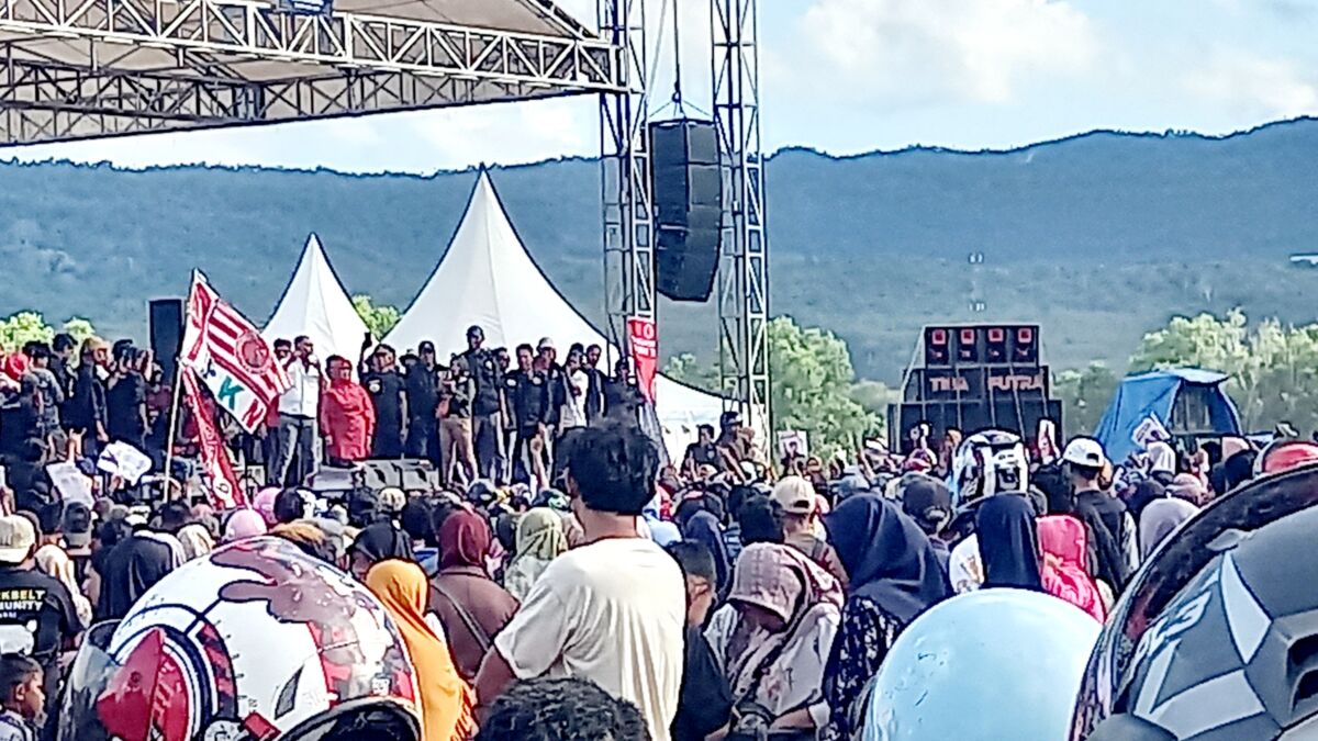 Kampanye Akbar, Umar Samiun :" Syara akan Kembalikan Kejayaan Buton"