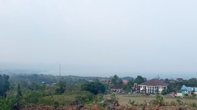 Pasarwajo Ikut Terdampak Kabut Asap Letusan Gunung Lewotobi NTT