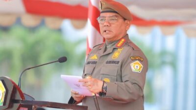Pj Gubernur Pimpin Apel Gelar Pasukan Kesiapsiagaan Pilkada Serentak di Sultra