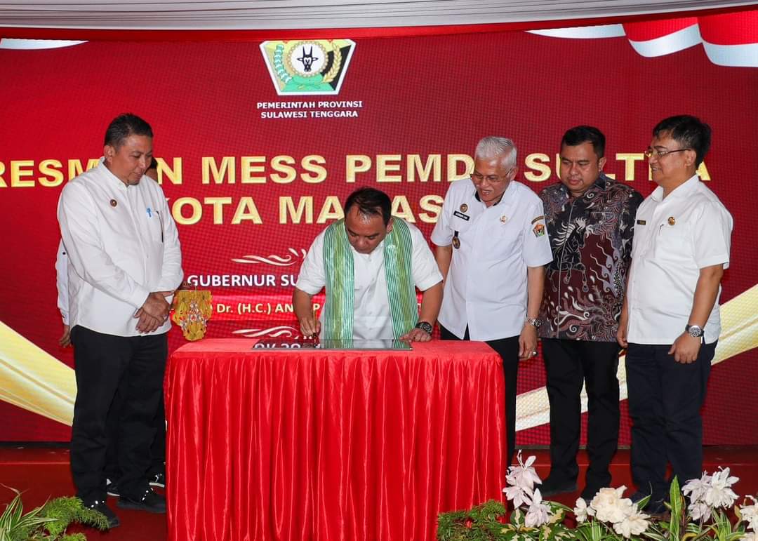 Pj Gubernur Sultra Resmikan Mess Pemda Sultra di Makassar