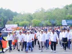Peringati HUT KORPRI ke-53, Pemprov Sultra Gelar Jalan Santai dan Senam Massal