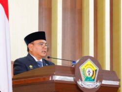 Pj Gubernur Sampaikan Pidato Pengantar Nota Keuangan dan Rancangan APBD 2025