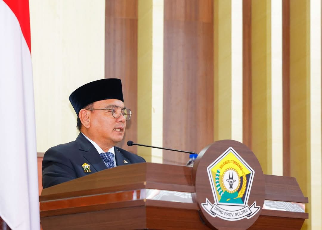 Pj Gubernur Sampaikan Pidato Pengantar Nota Keuangan dan Rancangan APBD 2025