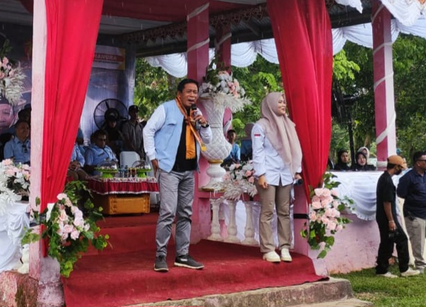 Kampanye di Konsel, ASR-Hugua Janji Naikan Tunjangan ASN