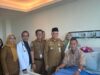 Sekda Sultra Kunjungi Pasien Operasi Jantung di RS Oputa Yi Koo