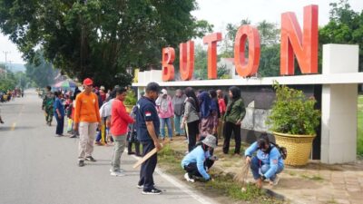 Dinas Sosial Buton Gelar Kerja Bakti Peringati Hari Kesetiakawanan Sosial Nasional 2024