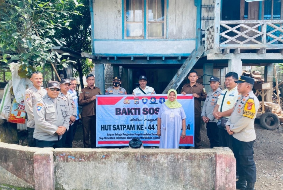 Sat Binmas Polres Buton Gelar Bakti Sosial Peringati HUT Satpam