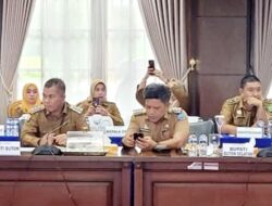 Pj Bupati Buton Hadiri RUPS-LB PD. BPR Bahteramas