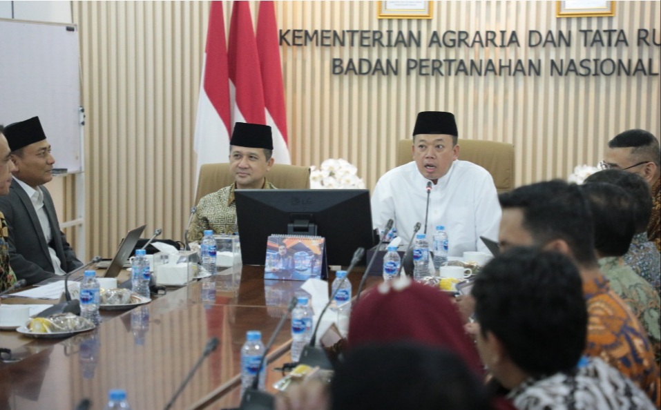 Ajak Menteri Transmigrasi Sukseskan Kebijakan Satu Peta, Menteri Nusron Ingin Tuntaskan Masalah Batas Tanah