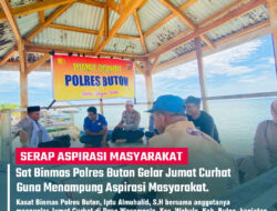 Jumat Curhat, Sat Binmas Polres Buton Ajak Warga Desa Wasampela Cegah Anak Nakal