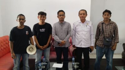 Gempar Sultra Demo DPRD, Minta Pj Bupati Busel Dicopot