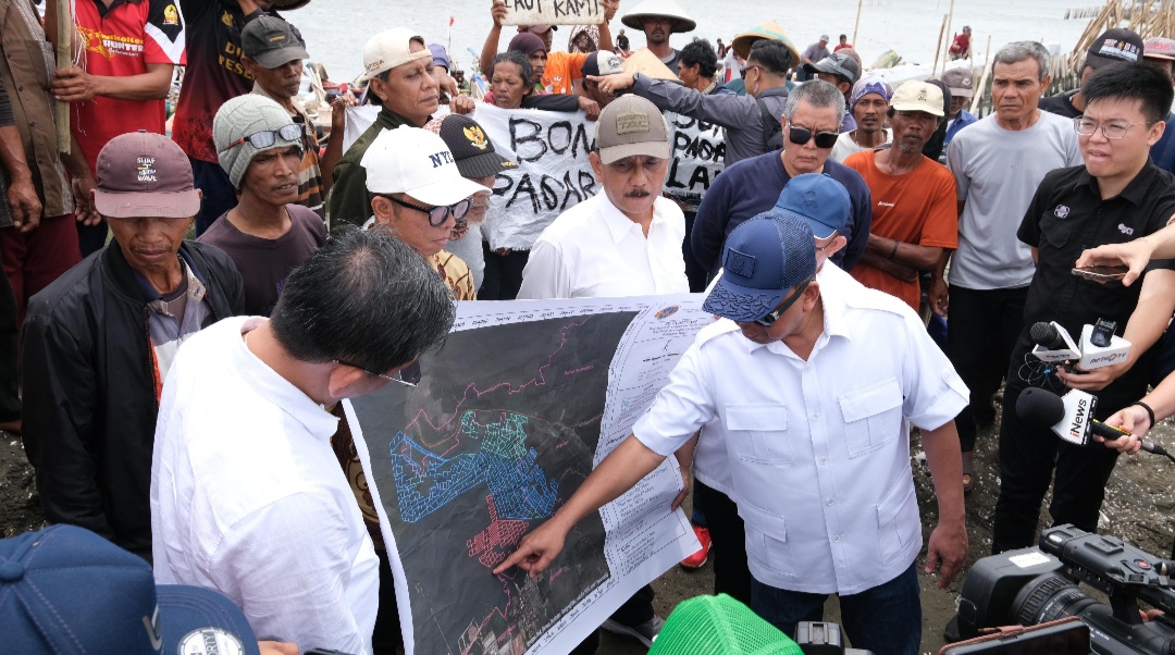Tinjau Lokasi Terindikasi Manipulasi Data di Kawasan Pagar Laut Bekasi, Menteri Nusron Akan Tindak Tegas Pelaku