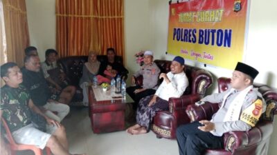 Hadir Ditengah Warga, Kasat Binmas Polres Buton Dengarkan Keluhan Warga Desa Warinta
