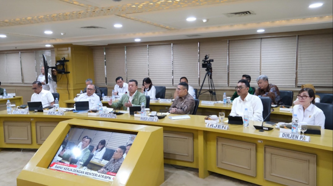 Menteri Nusron Tegaskan Komitmen Kepastian Hukum Tanah Ulayat