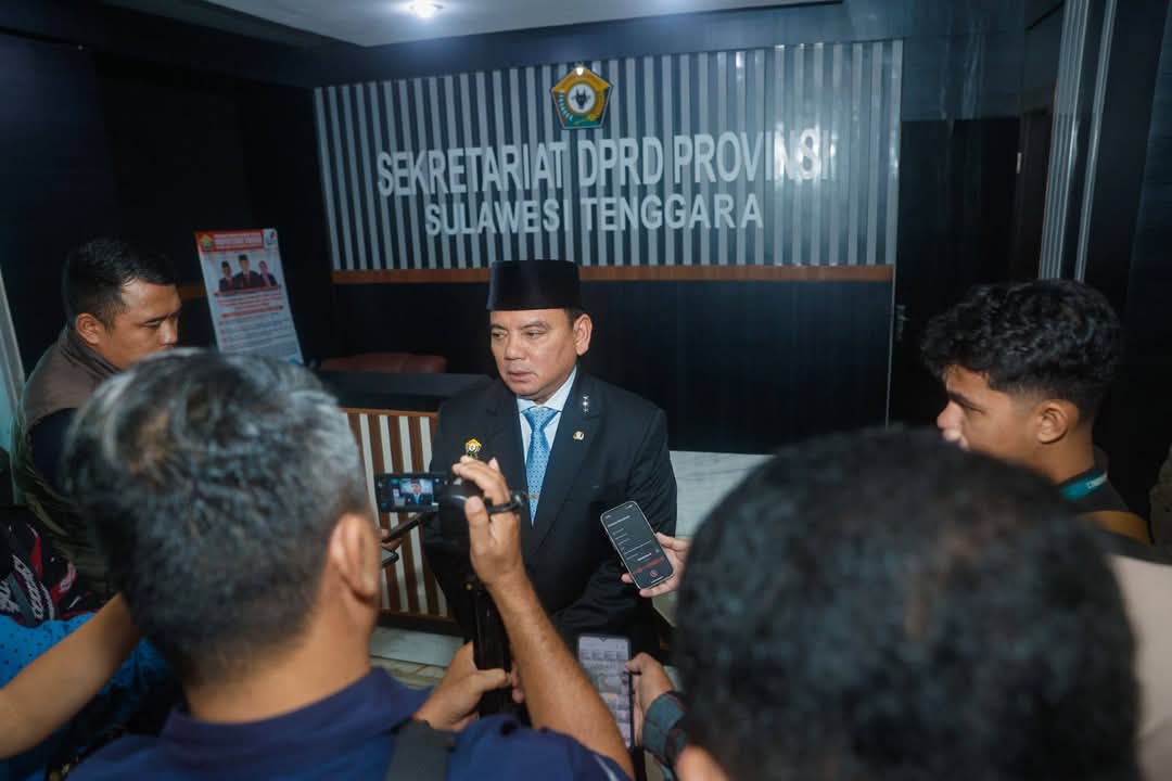 Hadiri Rapur DPRD Sultra, Pj Gubernur : Rajut Kembali Persatuan Diantara Kita