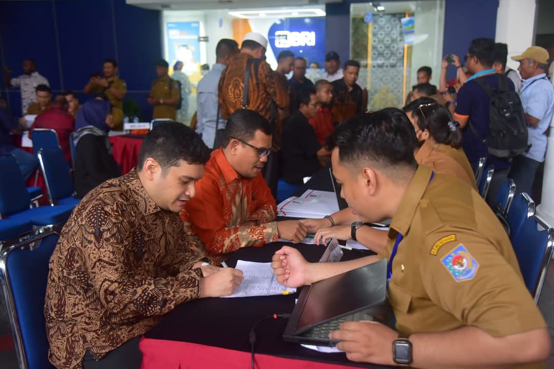 Alvin - Syarif Jalani Pemeriksaan Kesehatan di Kemendagri