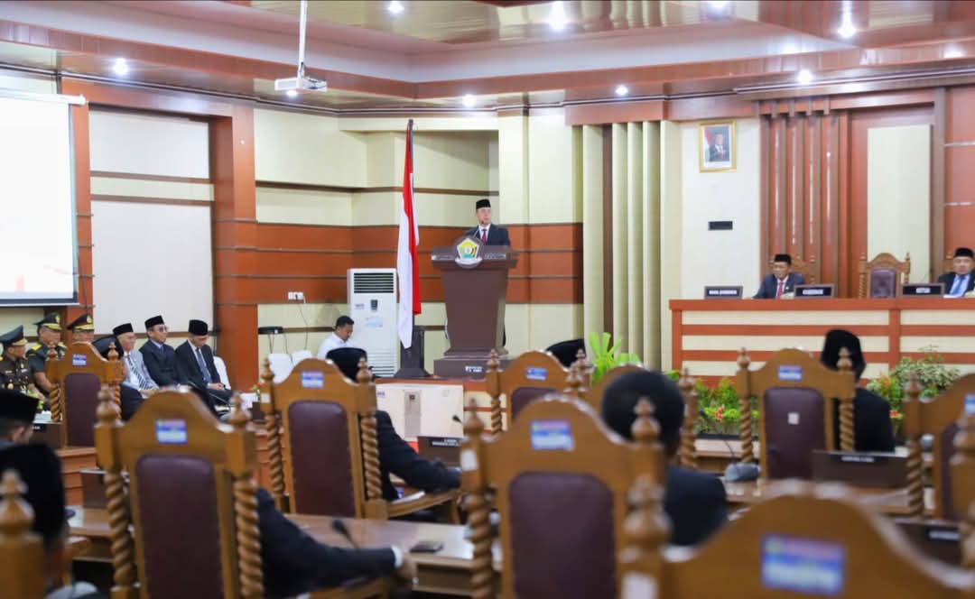 Gubernur Andi Sumangerukka Sampaikan Pidato Perdana dalam Rapat Paripurna DPRD Sultra