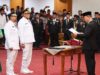 Gubernur Lantik Bupati dan Wabup Buteng