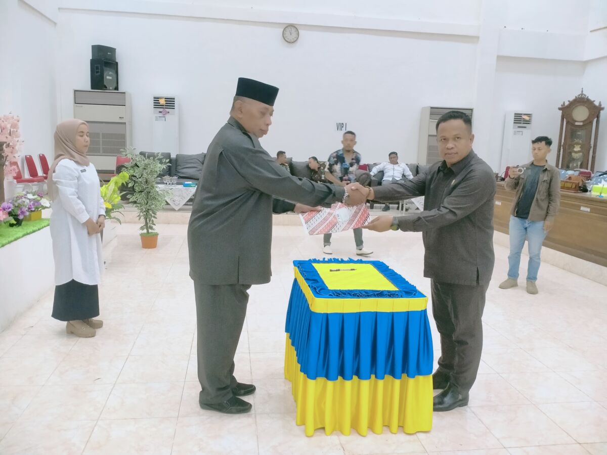 DPRD Buton Setujui 3 Raperda Menjadi Perda