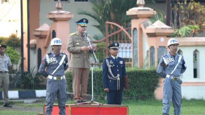 Wamen Ossy Pimpin Apel Pagi di STPN