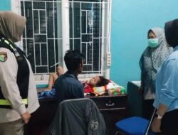 Tim Dokkes Polres Buton Lakukan Pengecekan Kondisi Pasien Korban PMT