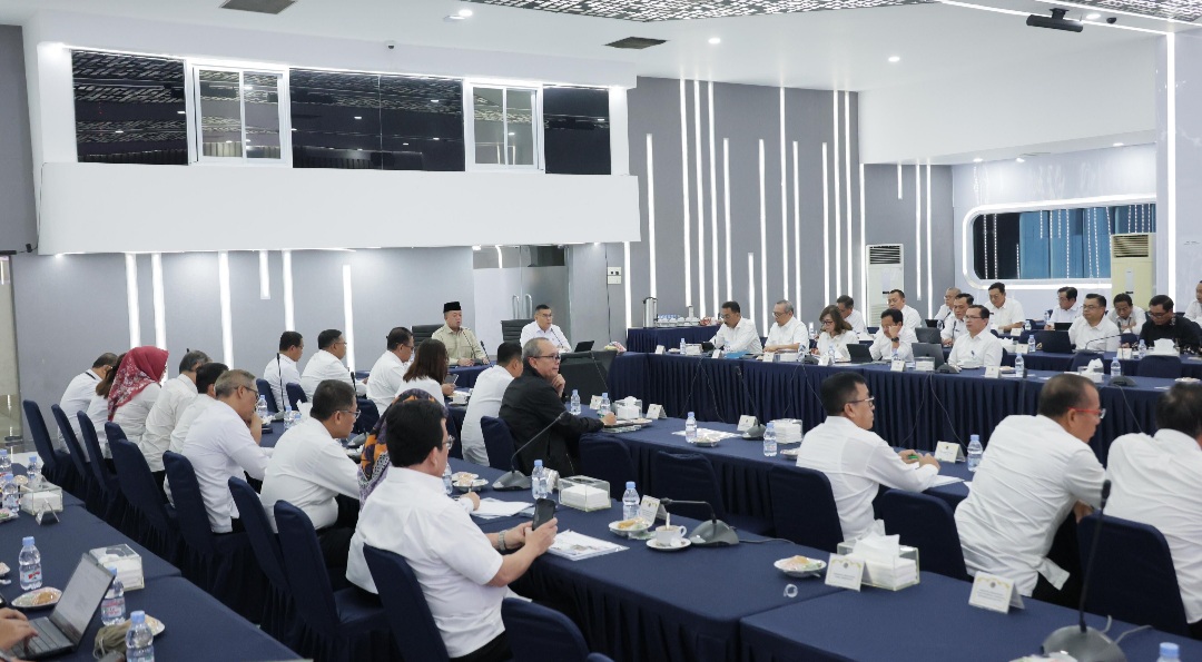 Menteri Nusron Imbau Jajaran Reviu Capaian dan Penuntasan Target Kerja
