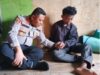 Kunjungi Korban Laka Lantas, Kapolres Buton Beri Motivasi dan Bansos