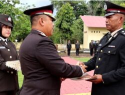 Berprestasi, Dua personal Polres Buton Dapat Penghargaan