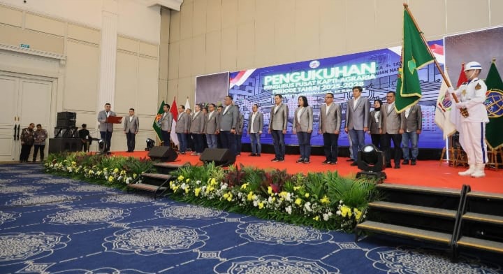 Mentri Nusron Kukuhkan PP KAPTI-Agraria 2025-2028
