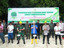 Peringati Hari Lingkungan Hidup Sedunia, Bupati Alvin dan Forkopimda Buton Tanam Mangrove dan Bersih-Bersih Pantai
