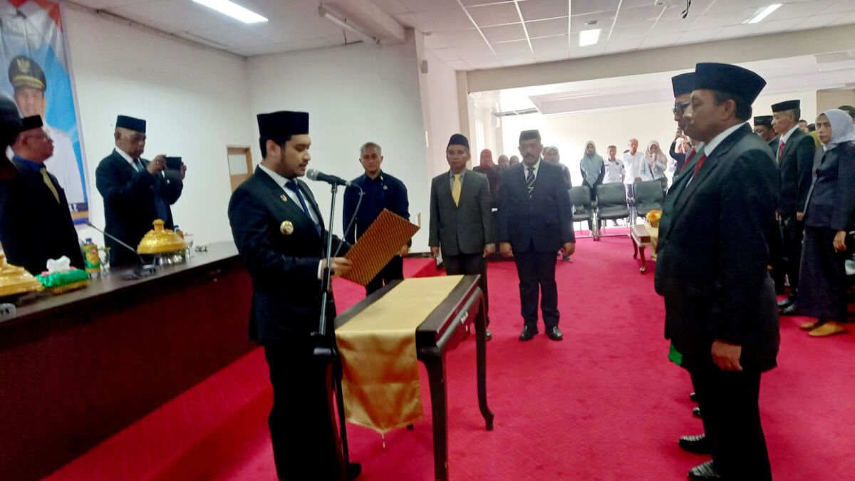 Bupati Buton Lantik La Ode Syamsuddin jadi Pejabat Sekda Buton