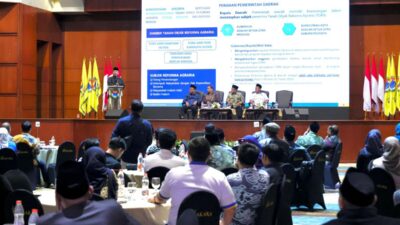 Mentri Nusron Hadiri Pengukuhan dan Orientasi Nasional PB IKA-PMII di