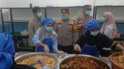 Kapolres Buton Pantau Distribusi Makanan Bergizi Gratis