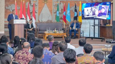 Kuliah Umum Universitas Mahendradatta, Wamen Ossy Sampaikan Peran Reforma Agraria