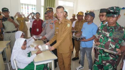 Pemkab Buton Launching Makanan Bergizi Gratis untuk Siswa