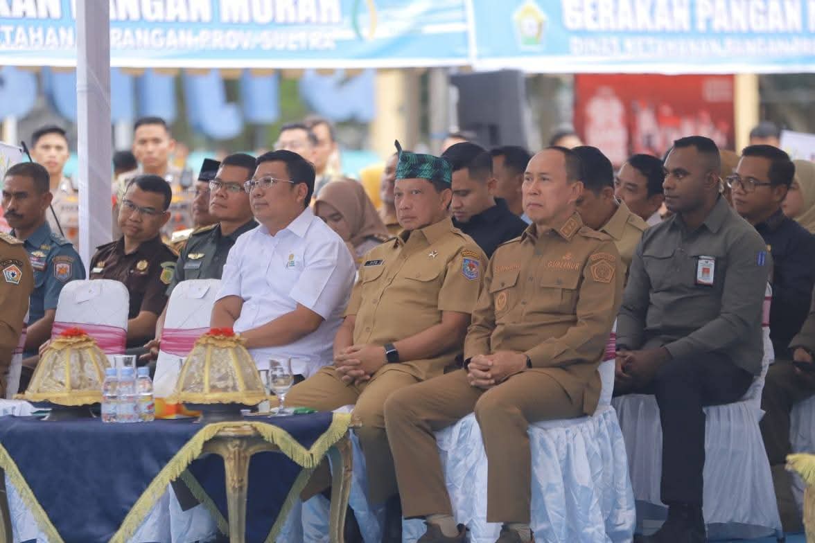 Mendagri Tito Karnavian Buka Gerakan Pangan Murah di Kendari Mendagri Tito Karnavian Buka Gerakan Pangan Murah di Kendari