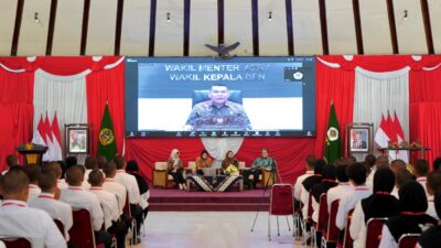 Wamen ATR/BPN Tutup PKKTB Prodi Diploma IV Pertanahan