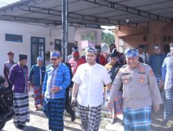 Hadiri Pesta Adat Kamaru, Bupati :”Cermin Budaya Buton”
