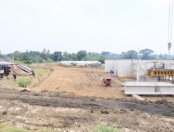 Menteri Nusron Berkomitmen Akselerasi Proses Pengadaan Tanah untuk KCJB