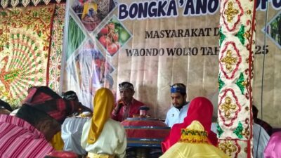 Bupati Buton Hadiri Pesta Adat di Kapuntori