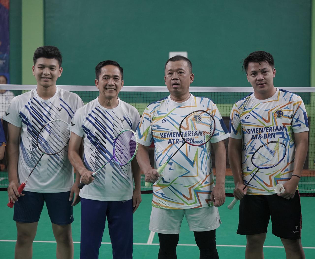 Menteri Nusron dan Wali Kota Palembang Tunjukkan Semangat Sportivitas