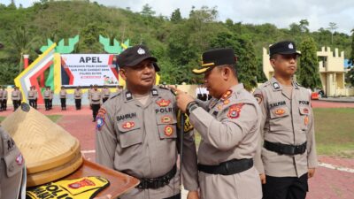 Hadir Ditengah Masyarakat, Kapolres Buton Launching Polisi Sahabat Tani dan Polisi Sabahat Anak