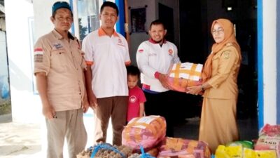 PKS Buton Peduli, Bantu Korban Kebakaran di Kamaru