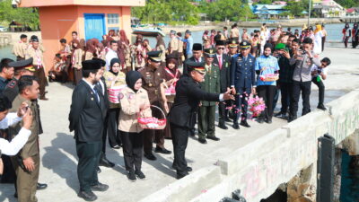 Tabur Bunga Hari Pahlawan, Ini Pesan Kapolres Buton